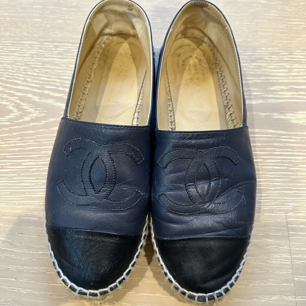Chanel CC Leather Espadrilles